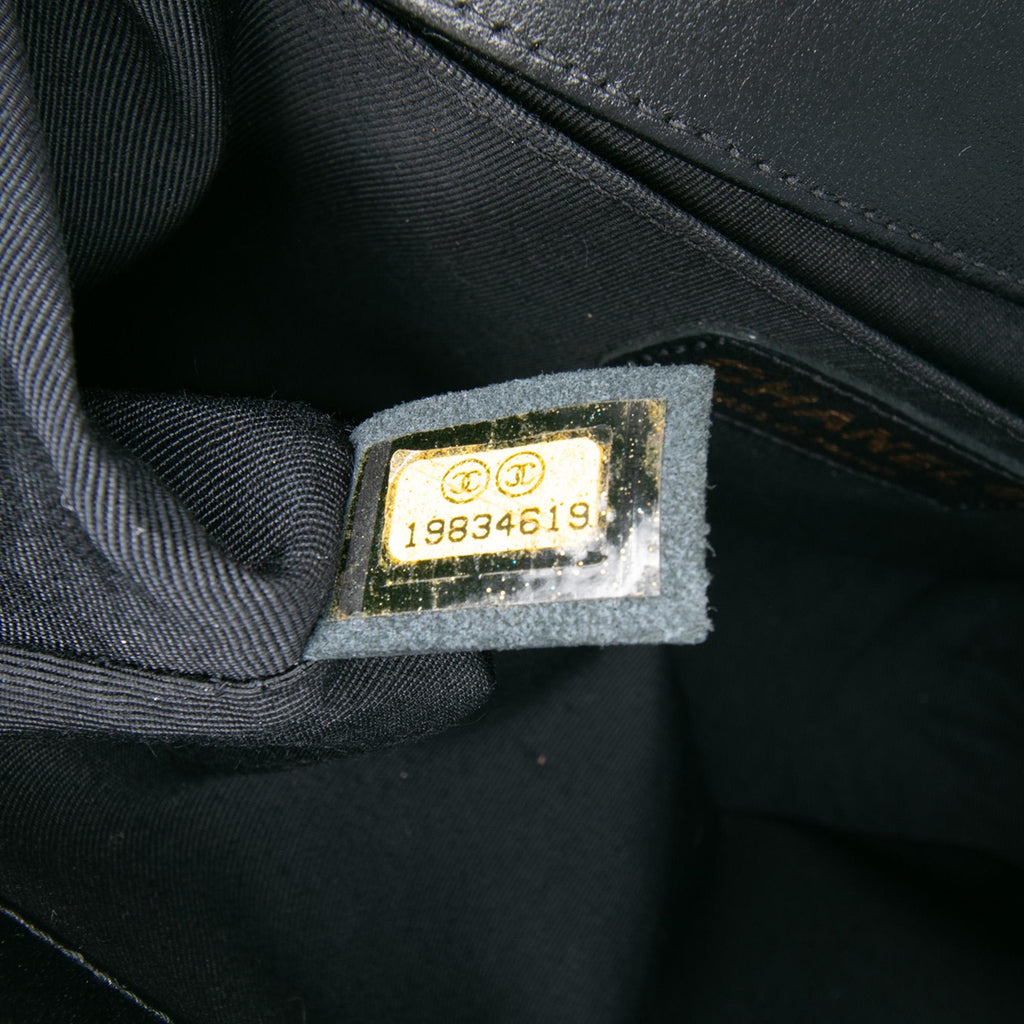 Chanel Old Medium Quilted Lambskin Boy Flap