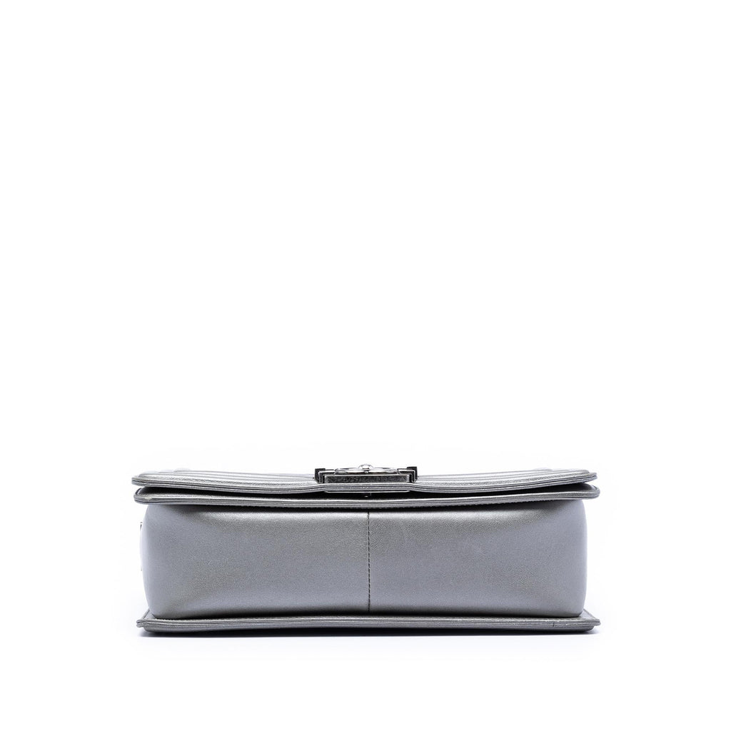 Chanel Old Medium Quilted Lambskin Boy Flap