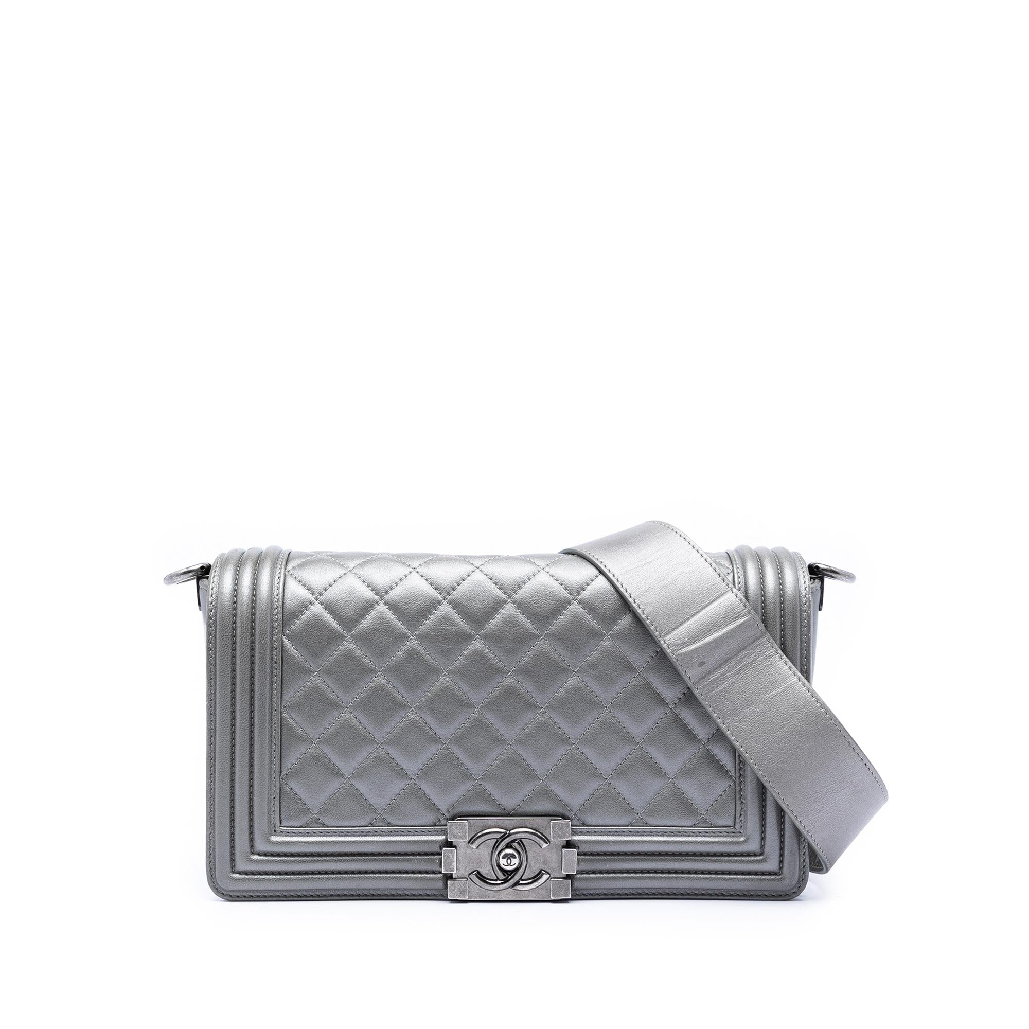 Chanel Old Medium Quilted Lambskin Boy Flap