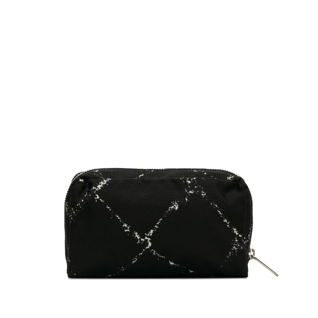 Chanel Old Travel Line Pouch (SHG-pKvZqJ)