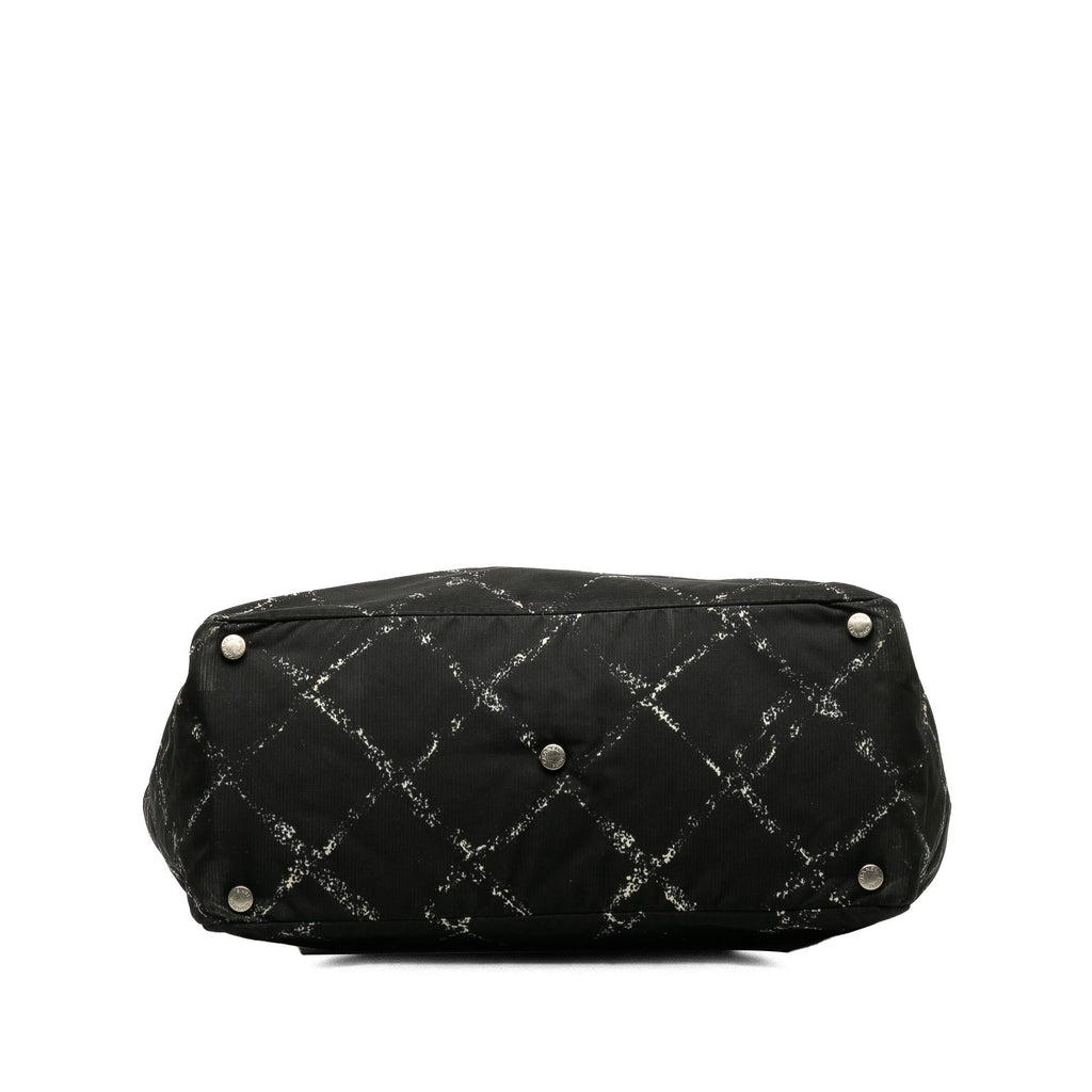Chanel Old Travel Line Tote (SHG-NPSbAO)