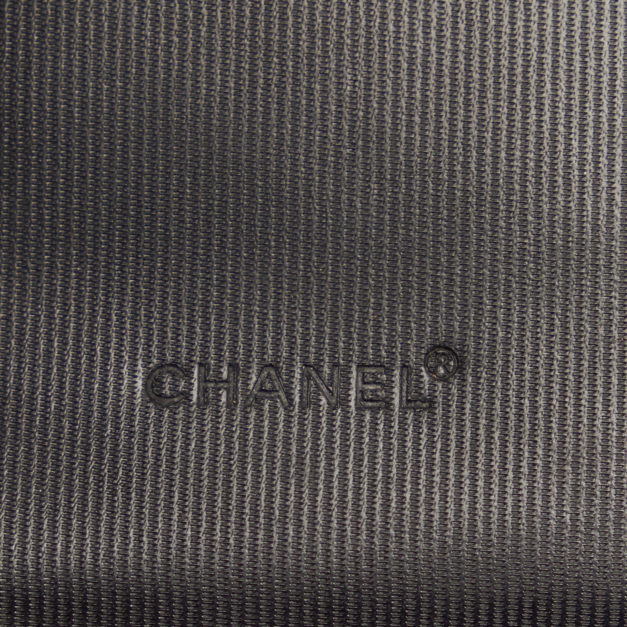 Chanel Old Travel Line Zip Around Wallet (SHG-23762)