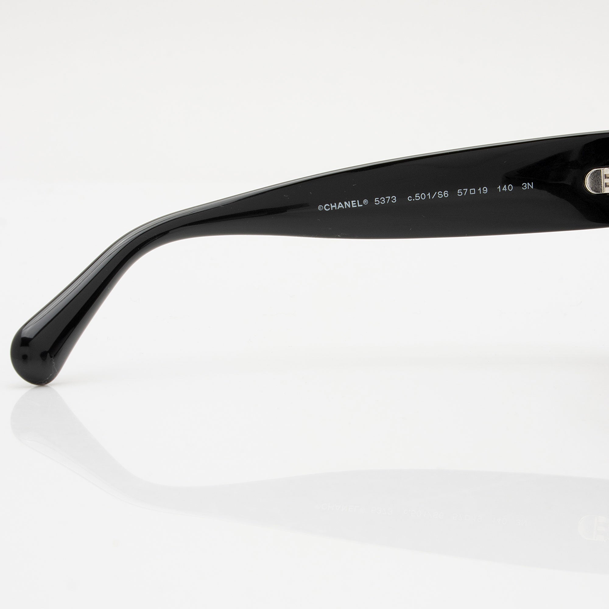 Chanel CC Oversized Butterfly Sunglasses (SHF-hJMNQo)