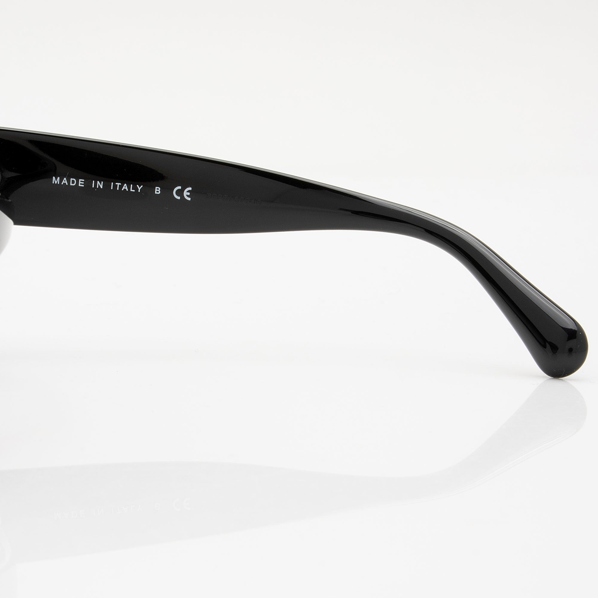 Chanel CC Oversized Butterfly Sunglasses (SHF-hJMNQo)