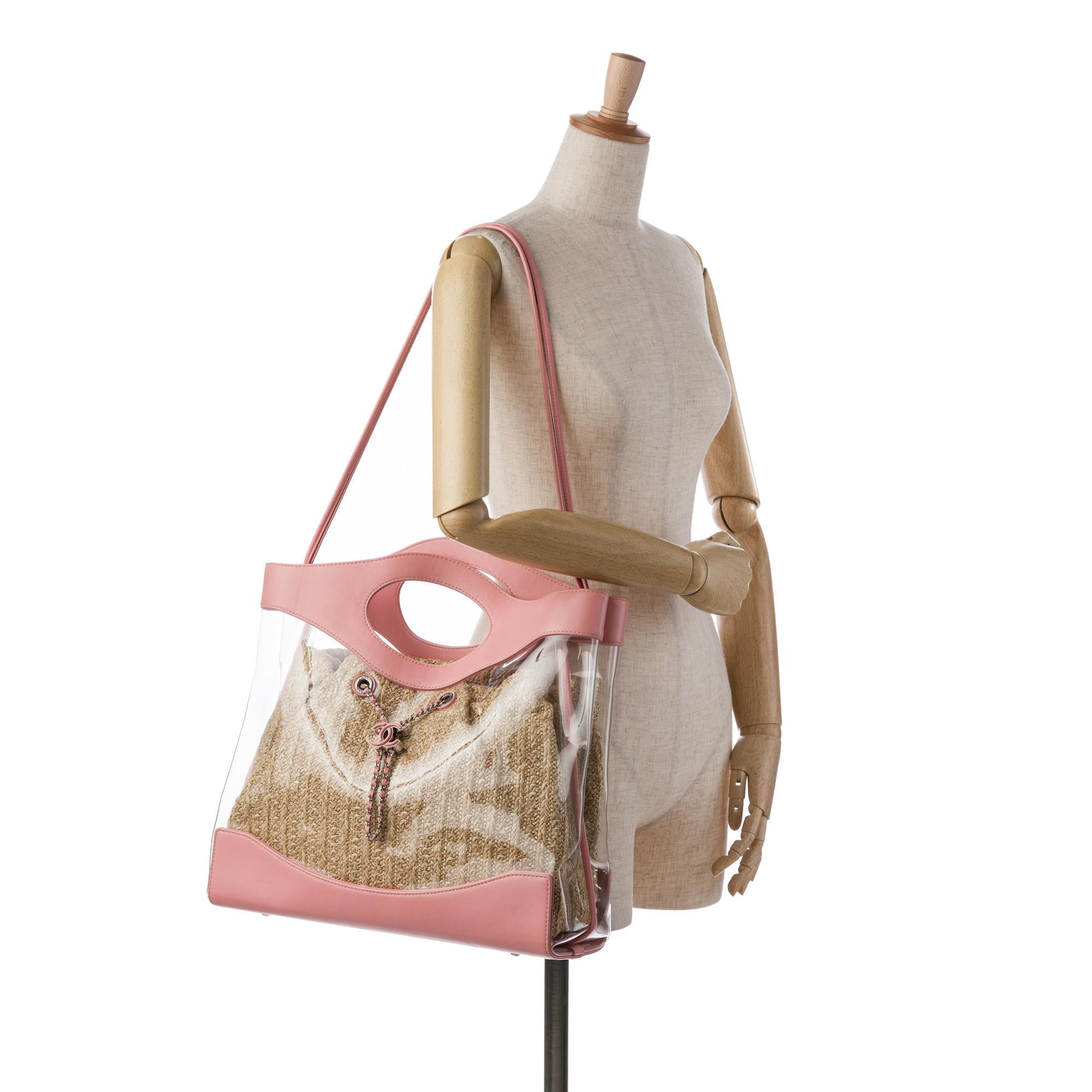 Chanel PVC 31 Shopping Tote (SHG-uyWaz4)