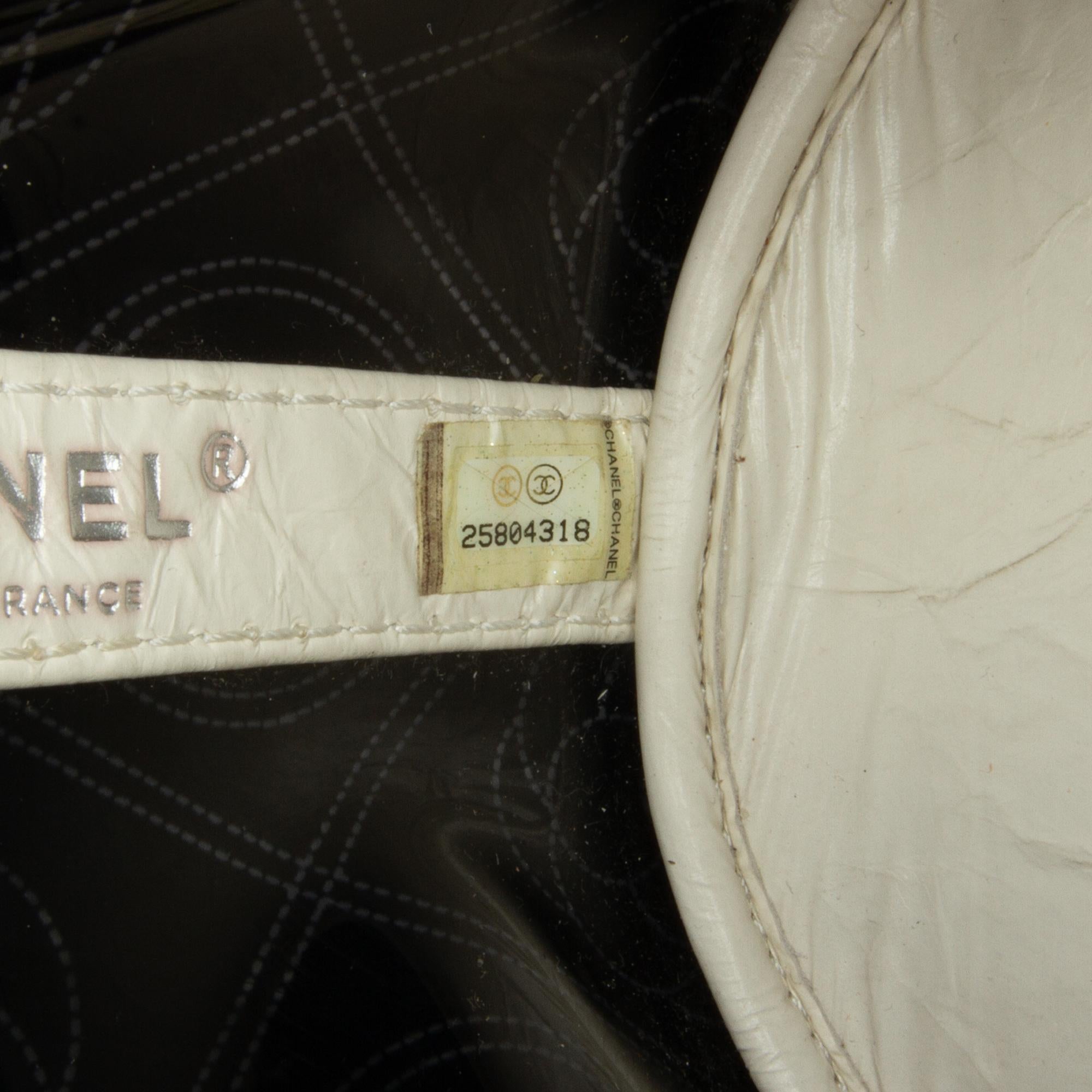 Chanel PVC Camellia Bucket (SHG-rYuQUK)