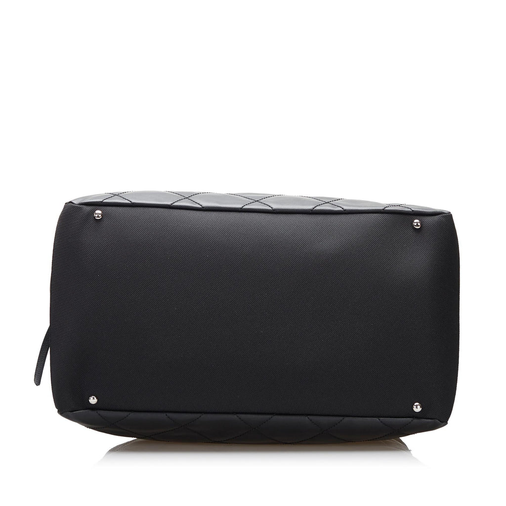 Chanel Paris Biarritz Handbag (SHG-bWawIE)