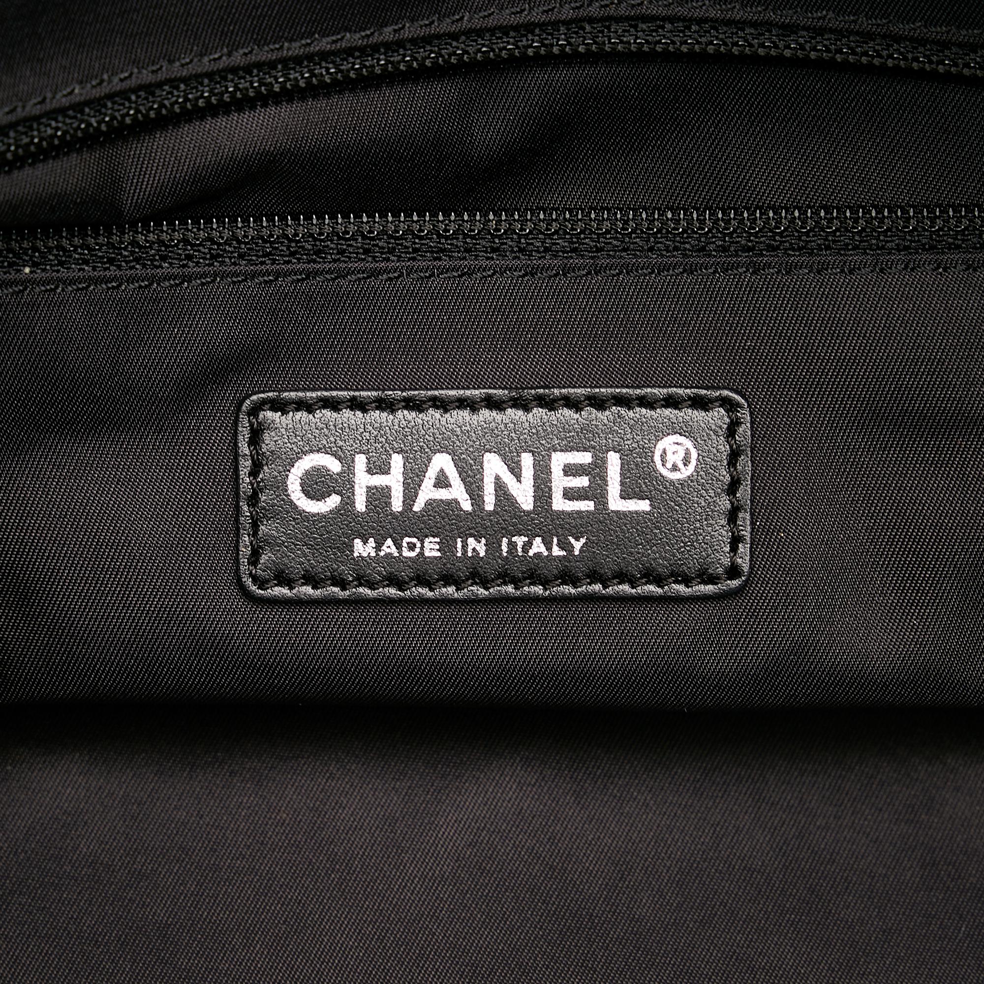 Chanel Paris Biarritz Handbag (SHG-bWawIE)