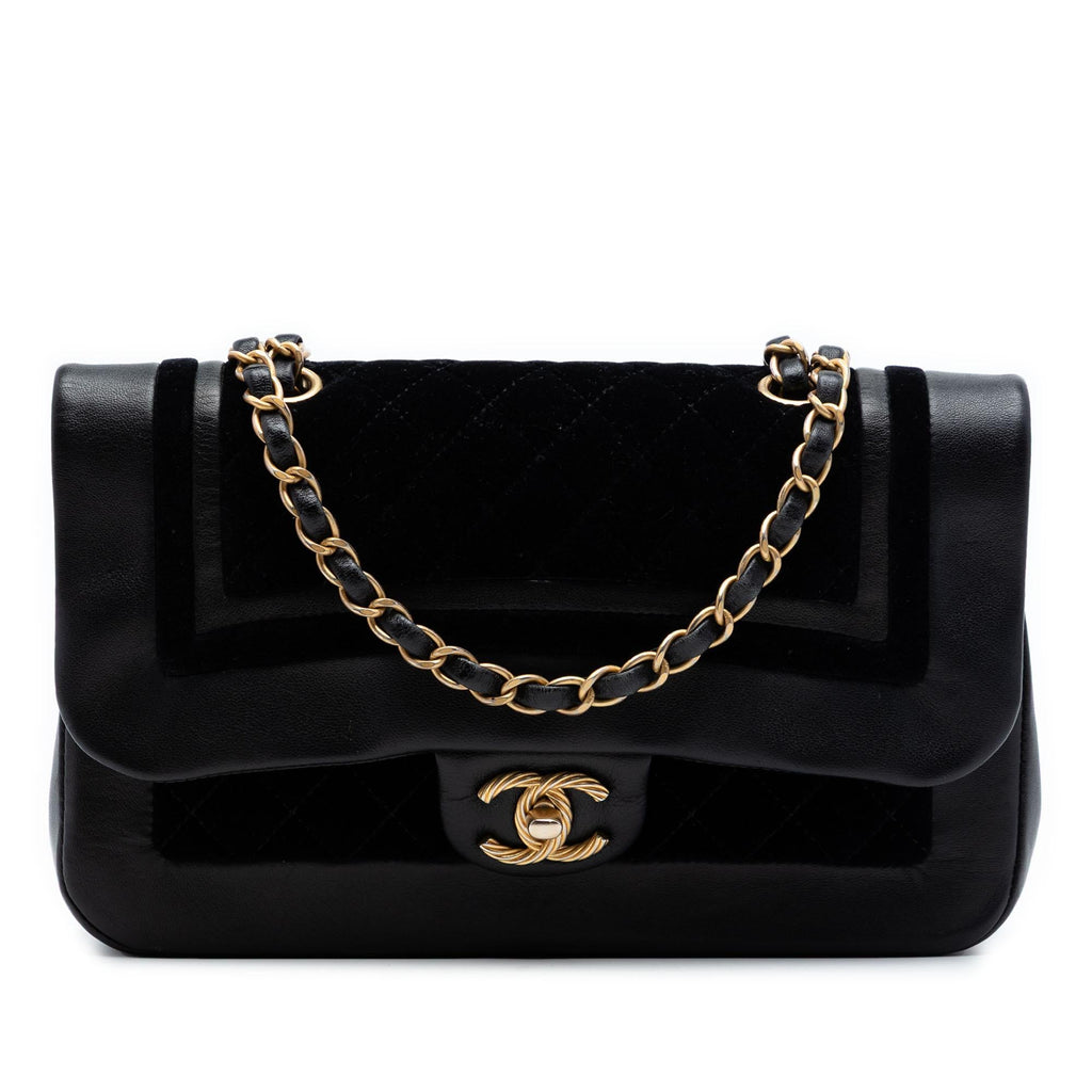 Chanel Paris Cosmopolite Medium Velvet and Metallic Lambskin Flap