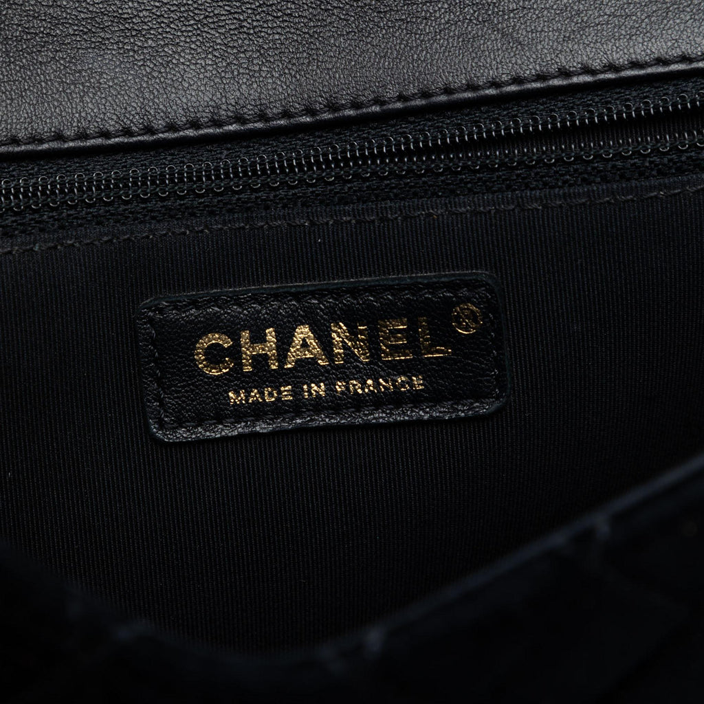 Chanel Paris Cosmopolite Medium Velvet and Metallic Lambskin Flap