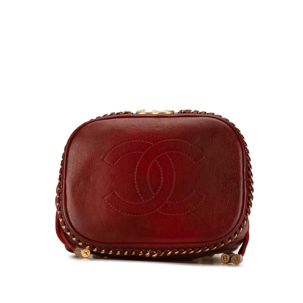Chanel Paris Cosmopolite Small Chevron Lambskin Bucket Bag (SHG-3IzII1)