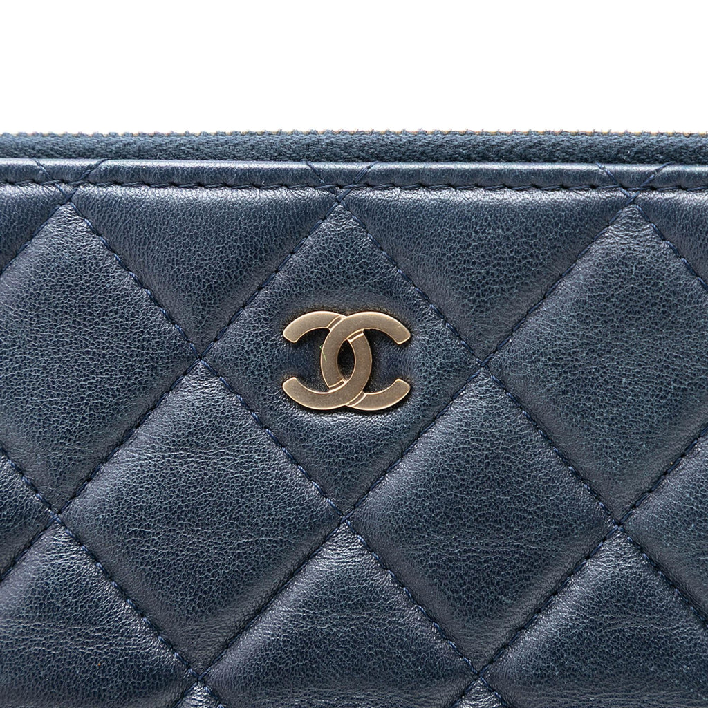 Chanel Paris Dubai Large CC Quilted Lambskin O Case Clutch
