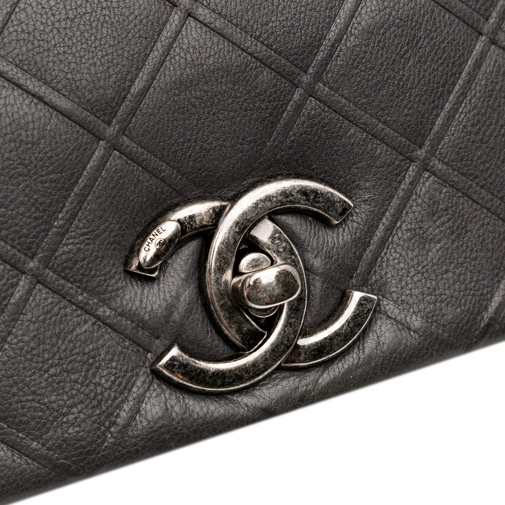 Chanel Paris Edinburgh Medium Diamond Embossed Calfskin New Chic Flap