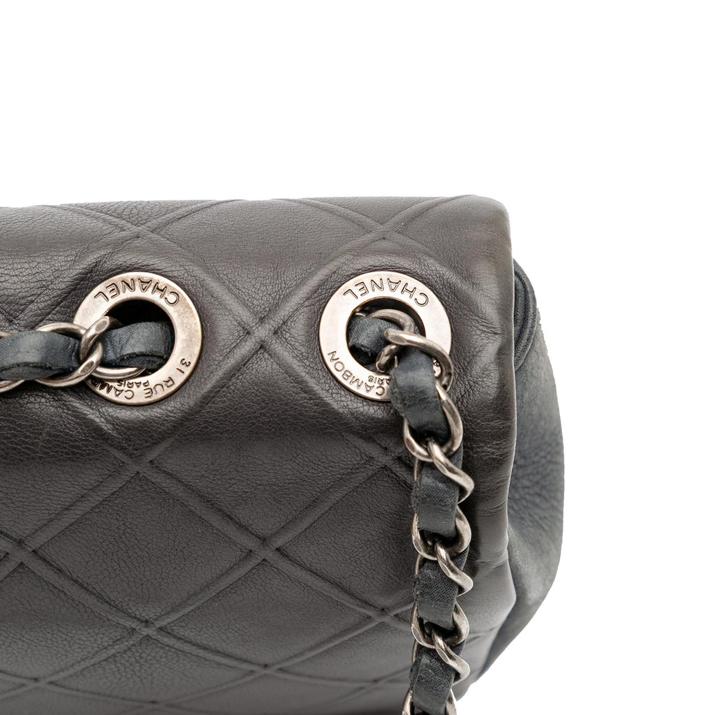 Chanel Paris Edinburgh Medium Diamond Embossed Calfskin New Chic Flap