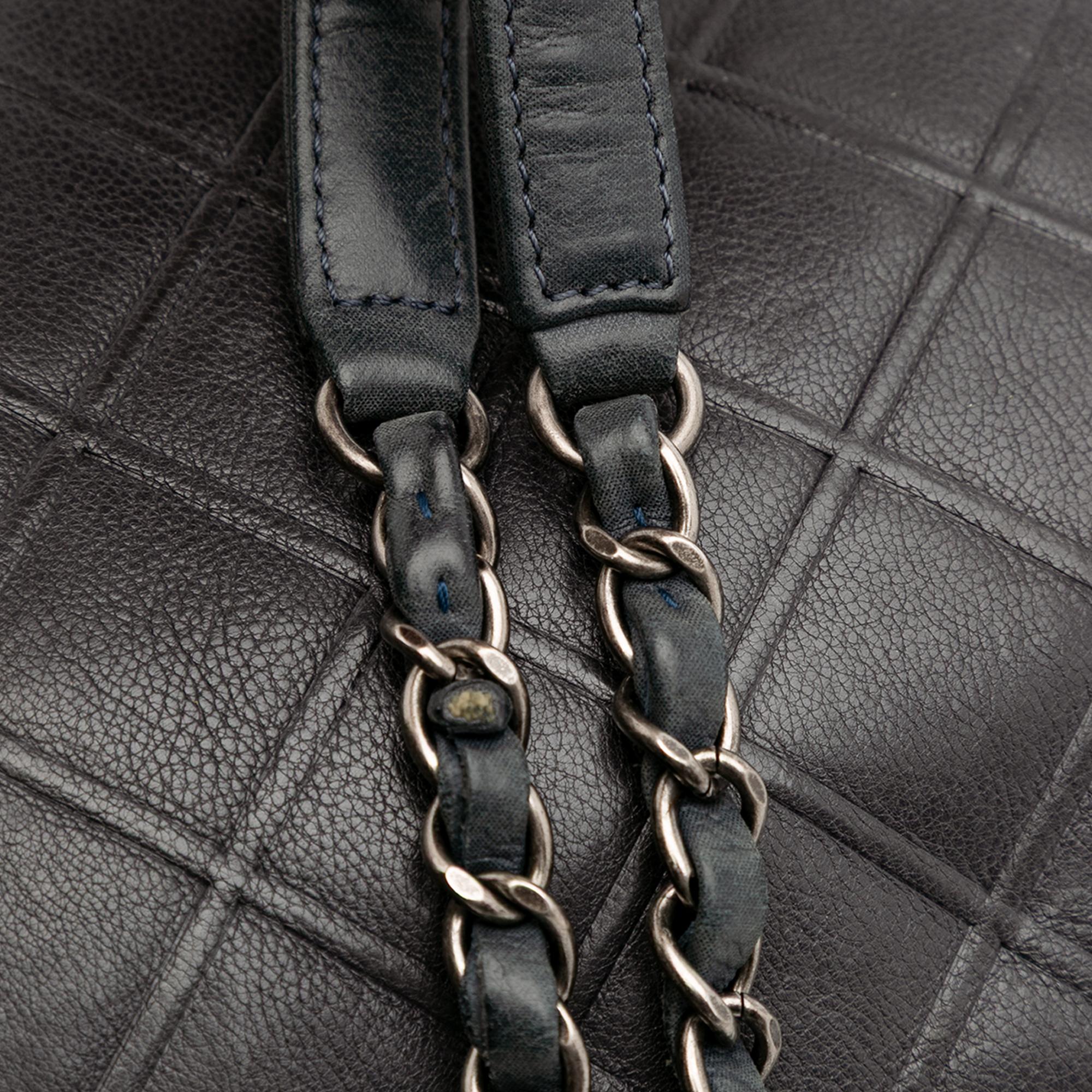 Chanel Paris Edinburgh Medium Diamond Embossed Calfskin New Chic Flap