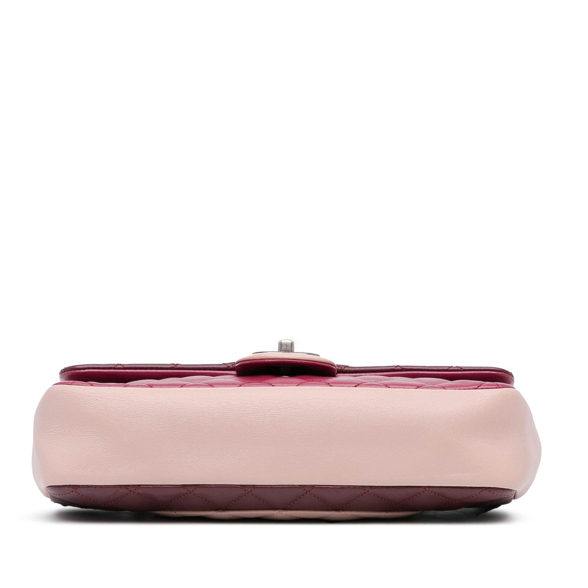 Chanel Paris Edinburgh Medium Tricolor Single Flap (SHG-nrWZdZ)