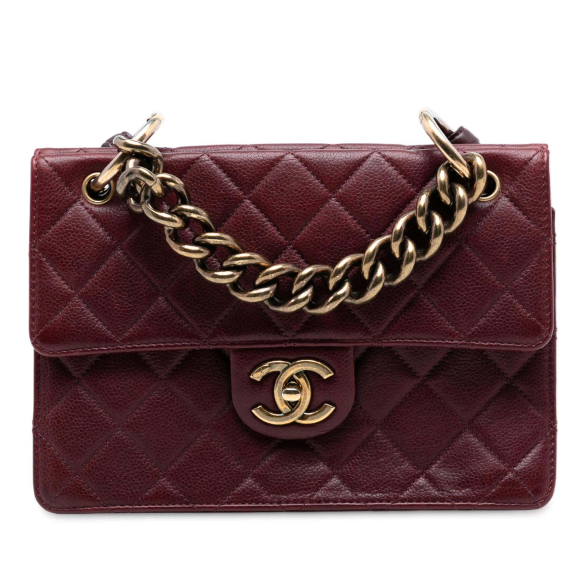 Chanel Paris Edinburgh Quilted Caviar Retro Class Flap