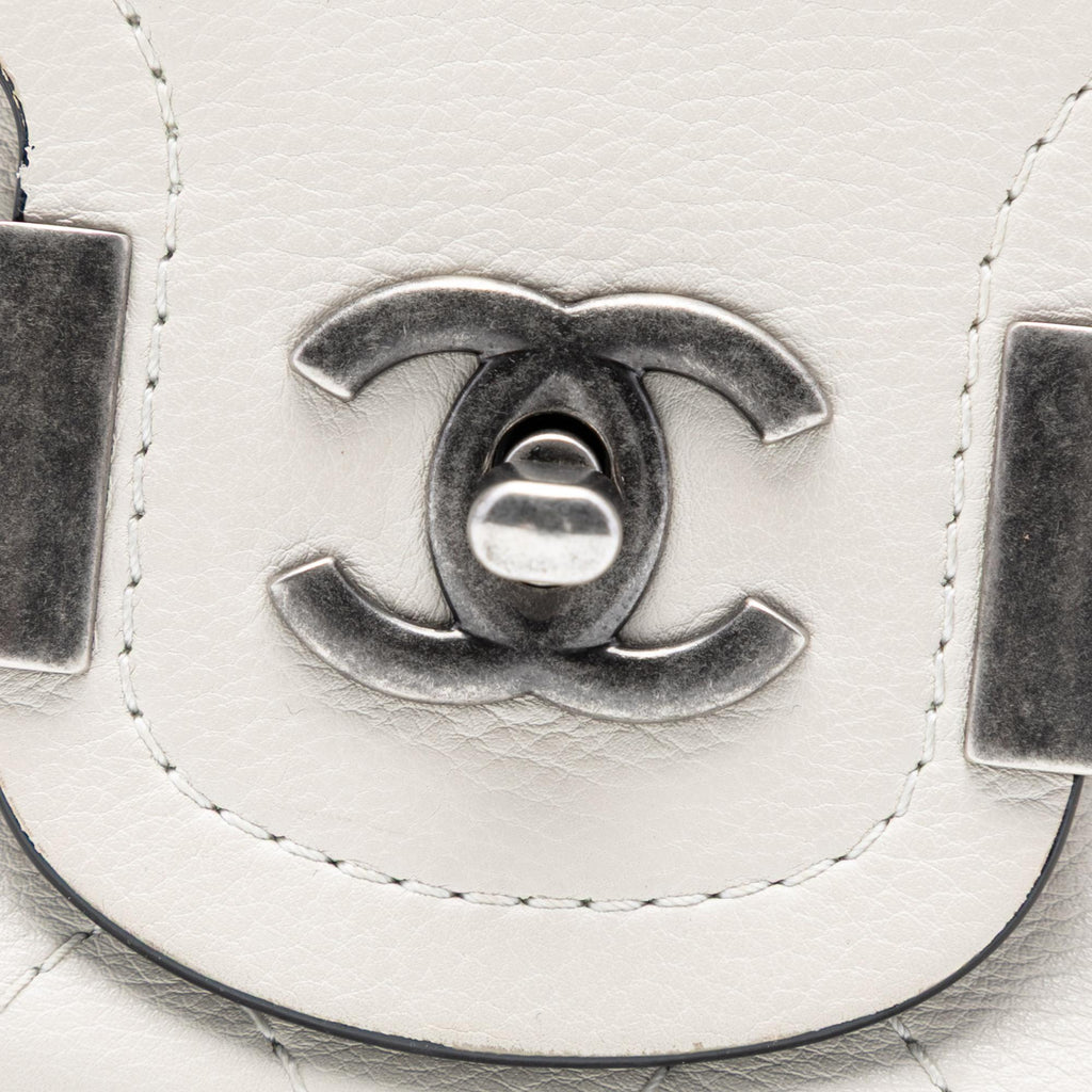 Chanel Paris-Greece Calfskin Archi Chic Flap