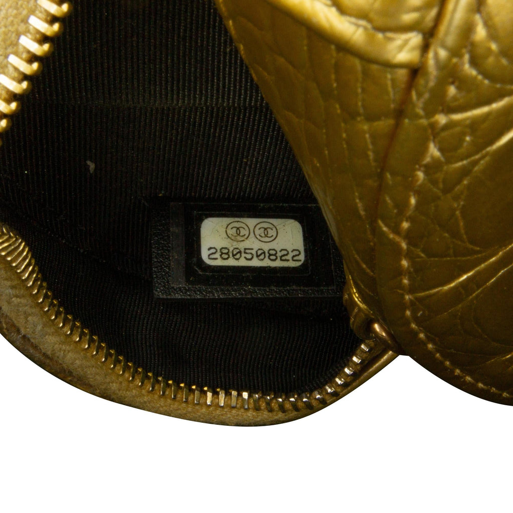 Chanel Paris-New York Coco Croc Round Crossbody Bag (SHG-5kZNxM)