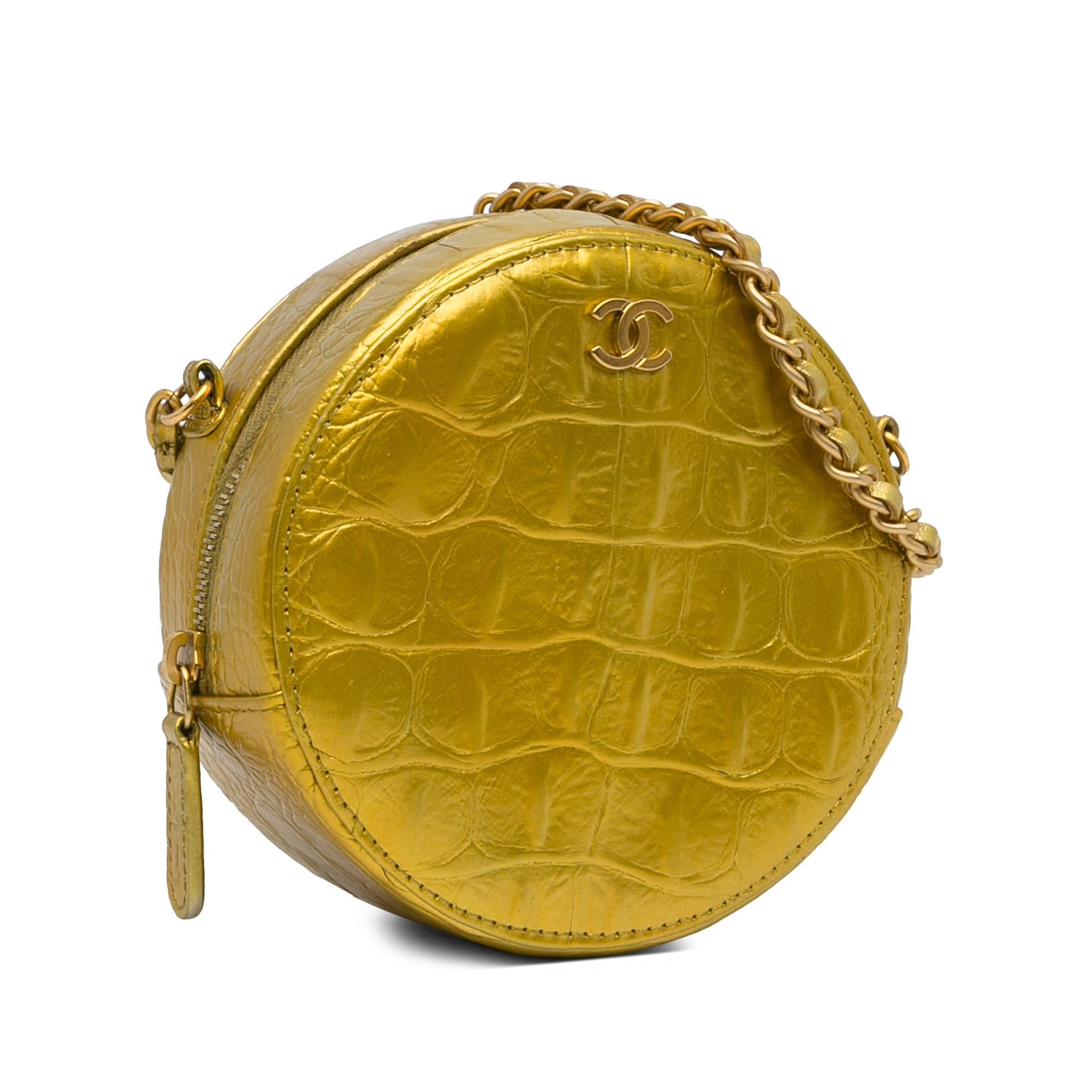 Chanel Paris-New York Coco Croc Round Crossbody Bag (SHG-5kZNxM)