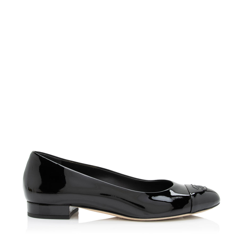 Chanel Patent Calfskin CC Cap Toe Ballet Flats - Size 8.5 / 38.5 (SHF-SGOQ3I)