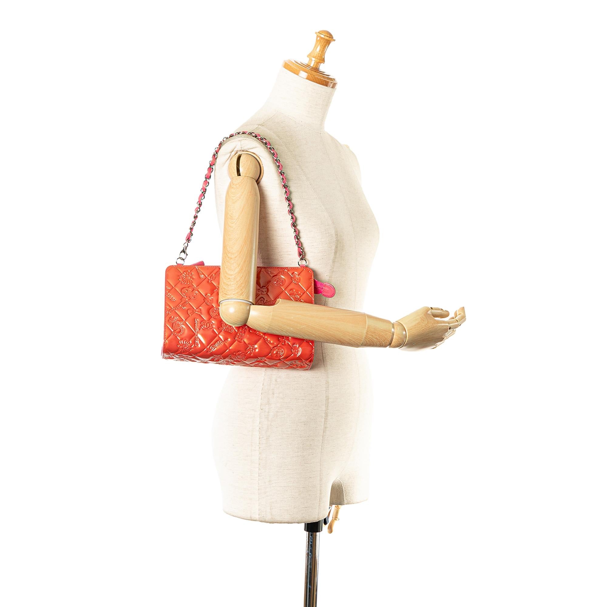 Chanel Patent Calfskin Lucky Symbols Shoulder Bag (SHG-ZPRkza)