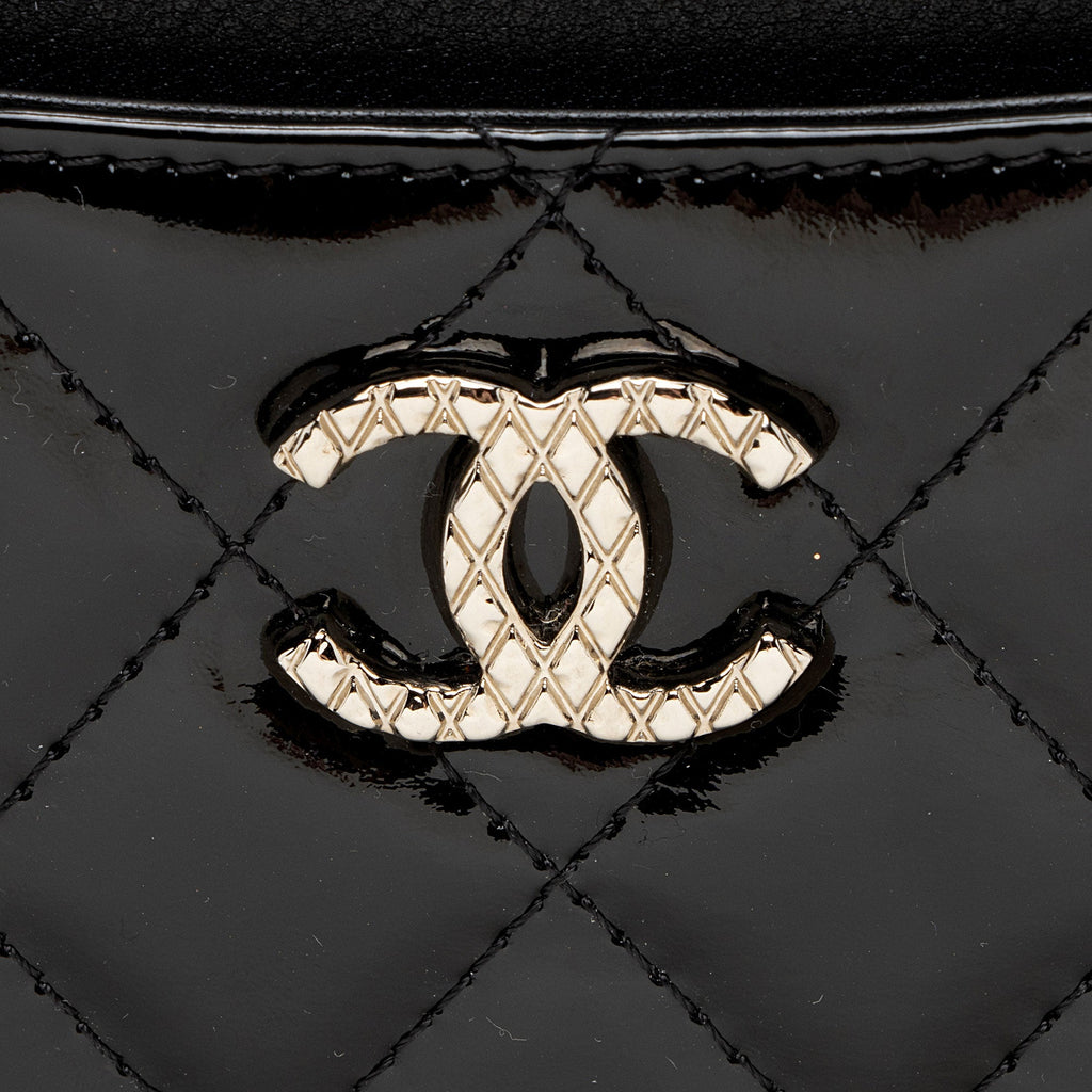Chanel Patent Leather CC Brilliant iPad Case (SHF-erdd74)