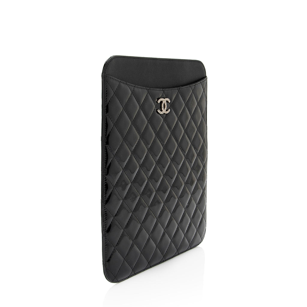 Chanel Patent Leather CC Brilliant iPad Case (SHF-erdd74)