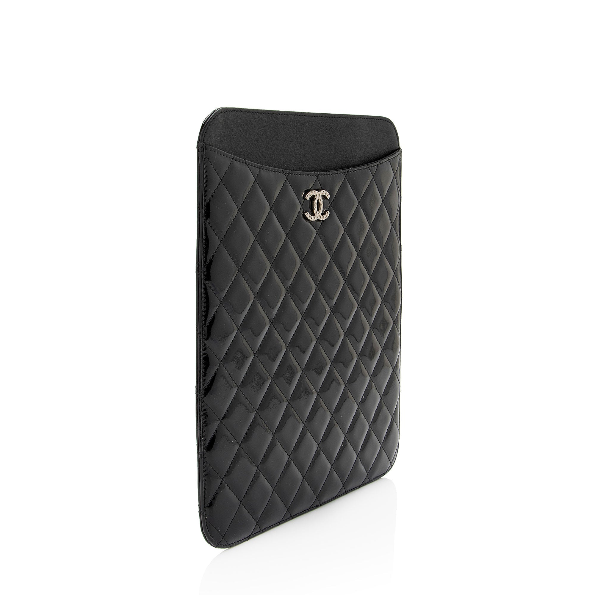 Chanel Patent Leather CC Brilliant iPad Case (SHF-erdd74)