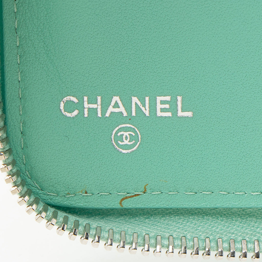 Chanel Patent Leather CC Organizer Wallet