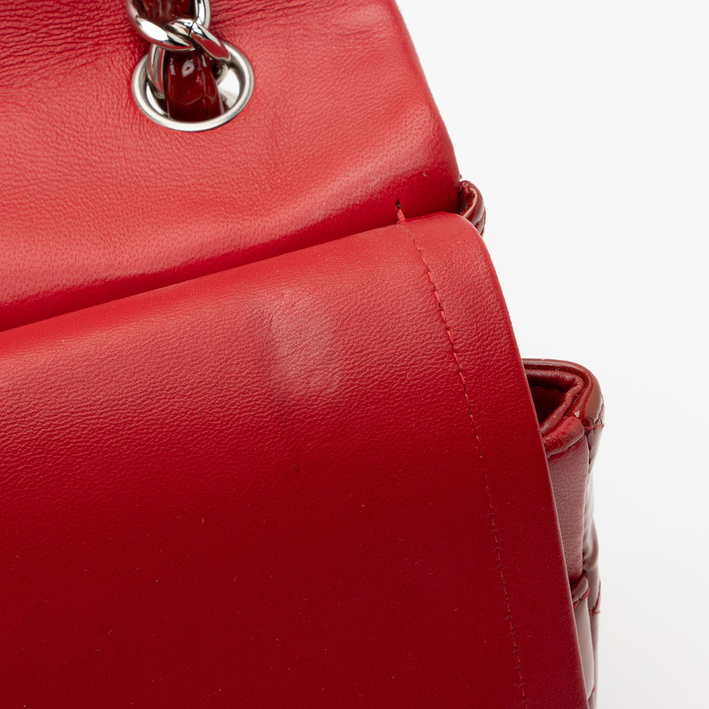Chanel Patent Leather Classic Jumbo Double Flap Bag (SHF-Sit8OS)