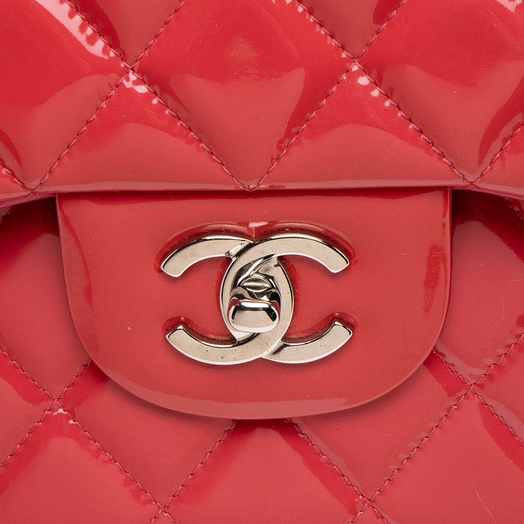 Chanel Patent Leather Classic Jumbo Double Flap Bag (SHF-2aeN2O)