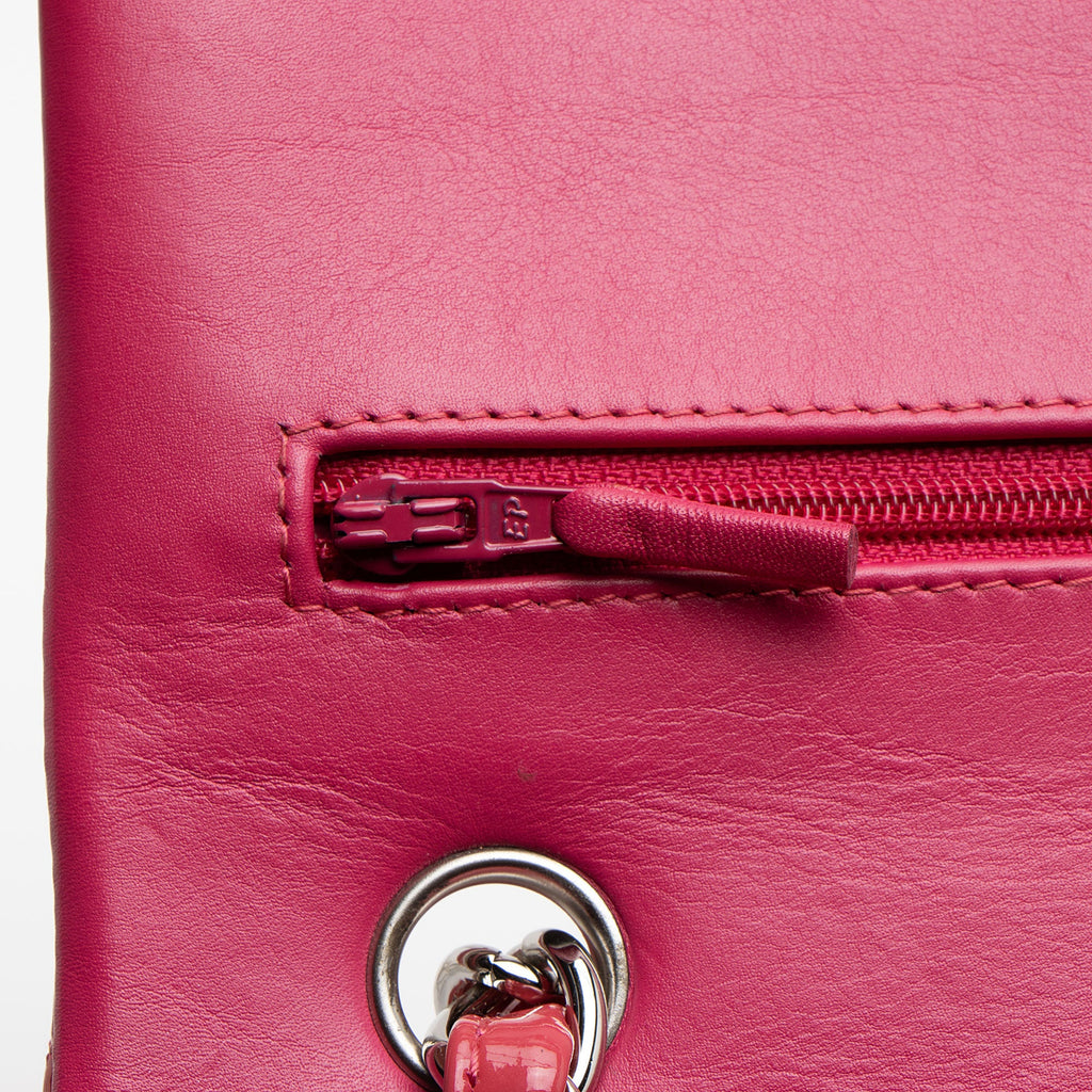 Chanel Patent Leather Classic Jumbo Double Flap Bag (SHF-2aeN2O)