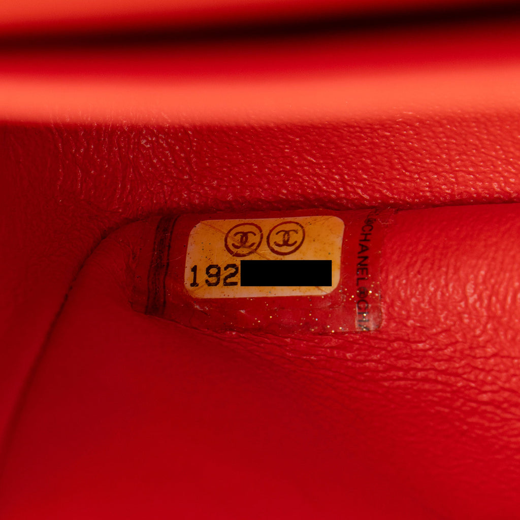 Chanel Patent Leather Classic Medium Double Flap Bag (SHF-N0PJ3H)