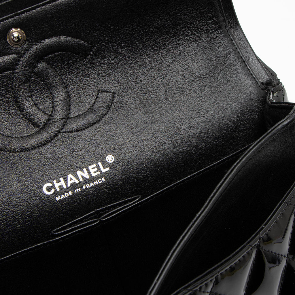 Chanel Patent Leather Classic Medium Double Flap Bag (SHF-XaMpG8)