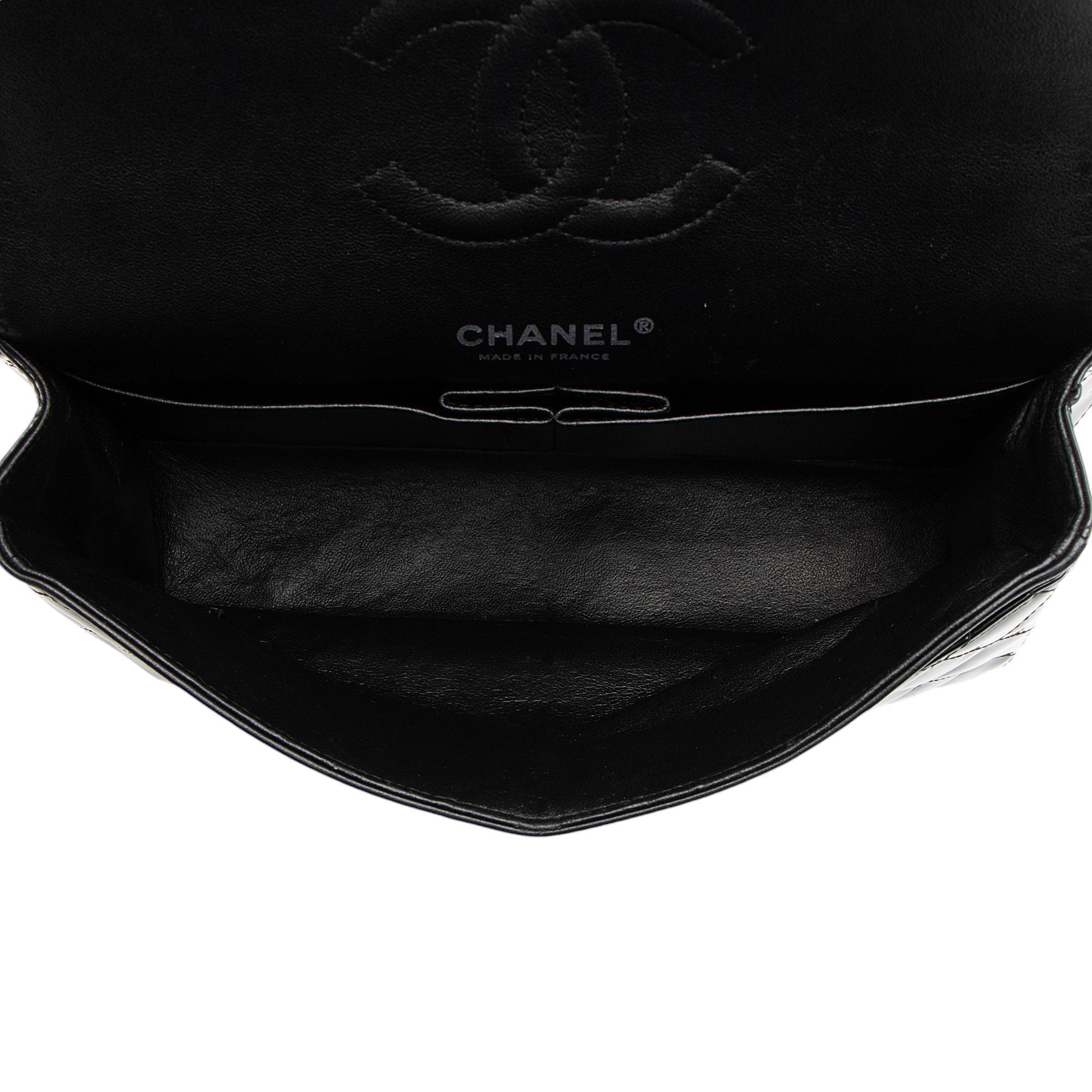 Chanel Patent Leather Classic Medium Double Flap Bag (SHF-XaMpG8)