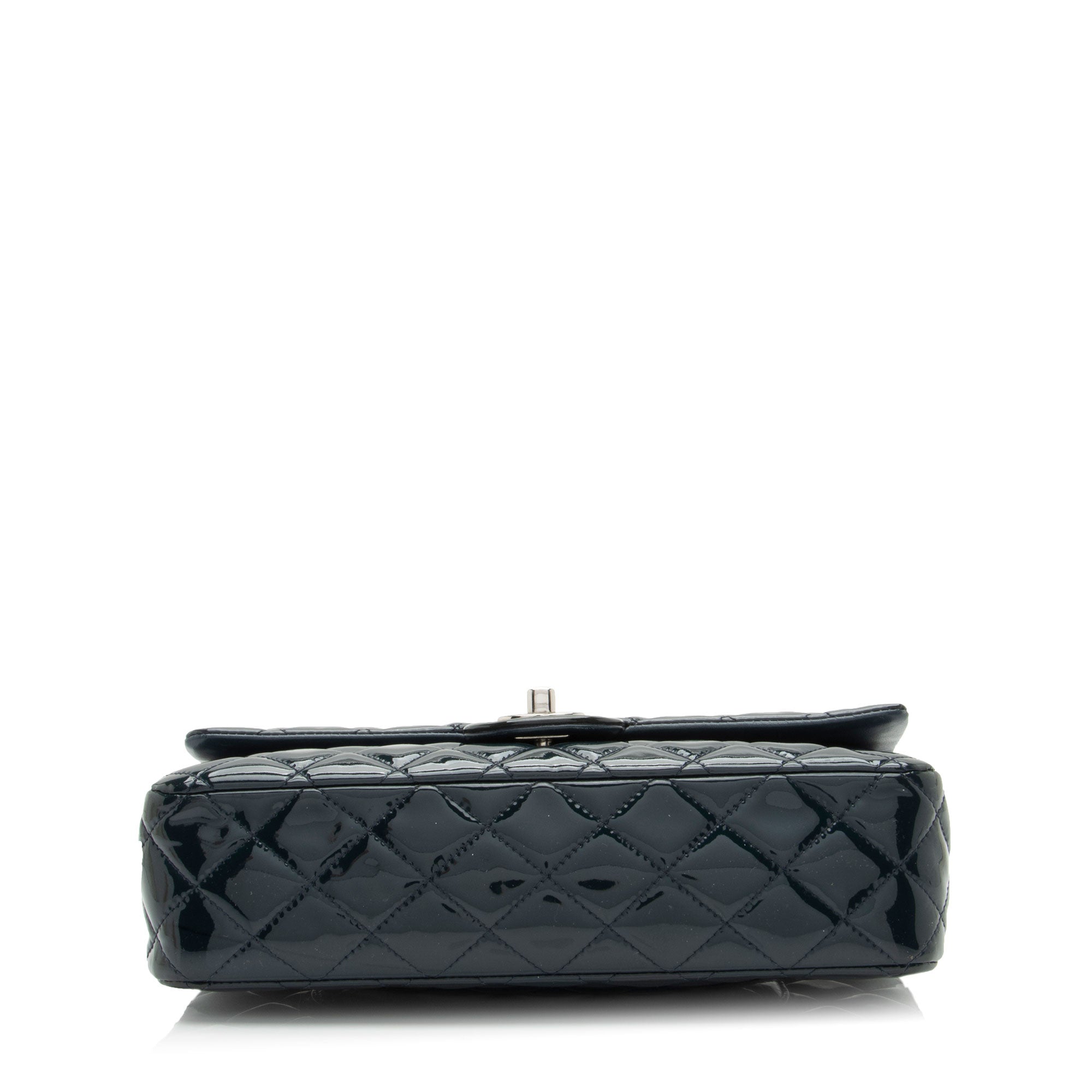 Chanel Patent Leather Classic Medium Double Flap Bag (SHF-lLuqxa)