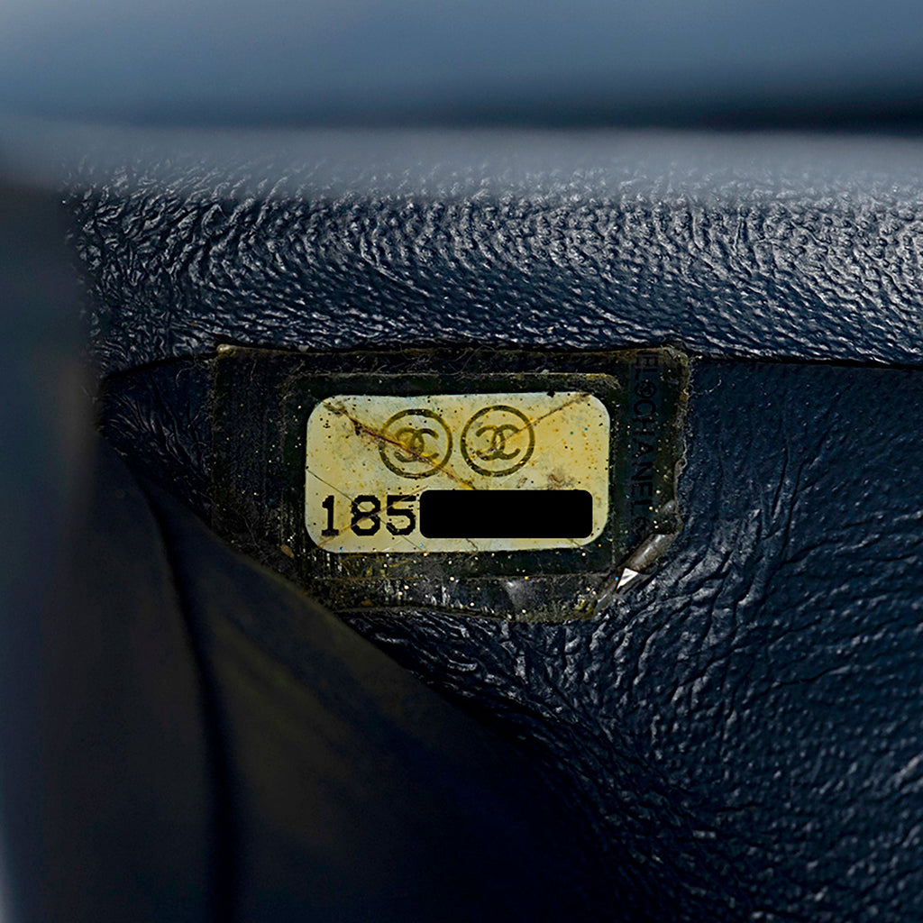 Chanel Patent Leather Classic Medium Double Flap Bag (SHF-lLuqxa)