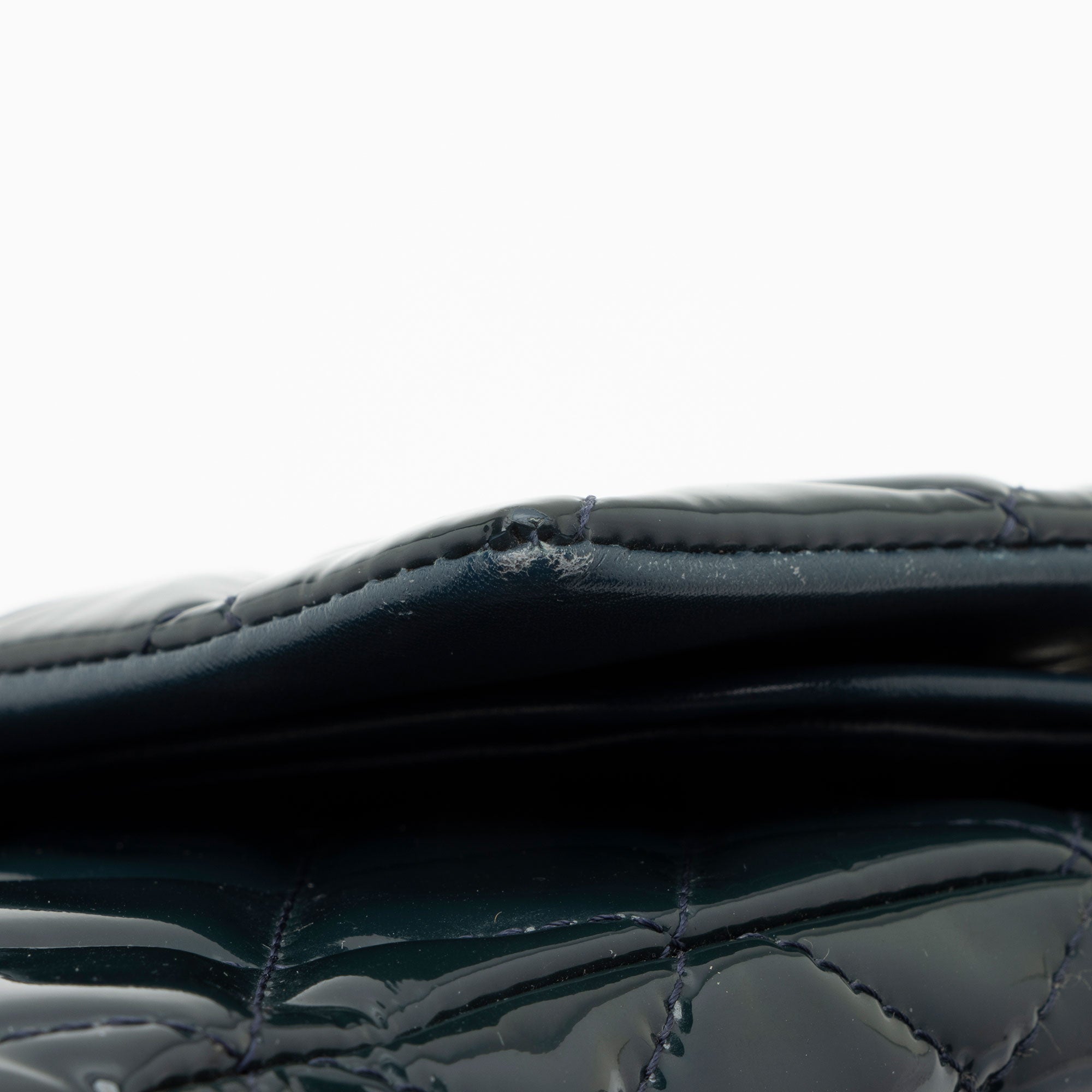 Chanel Patent Leather Classic Medium Double Flap Bag (SHF-lLuqxa)