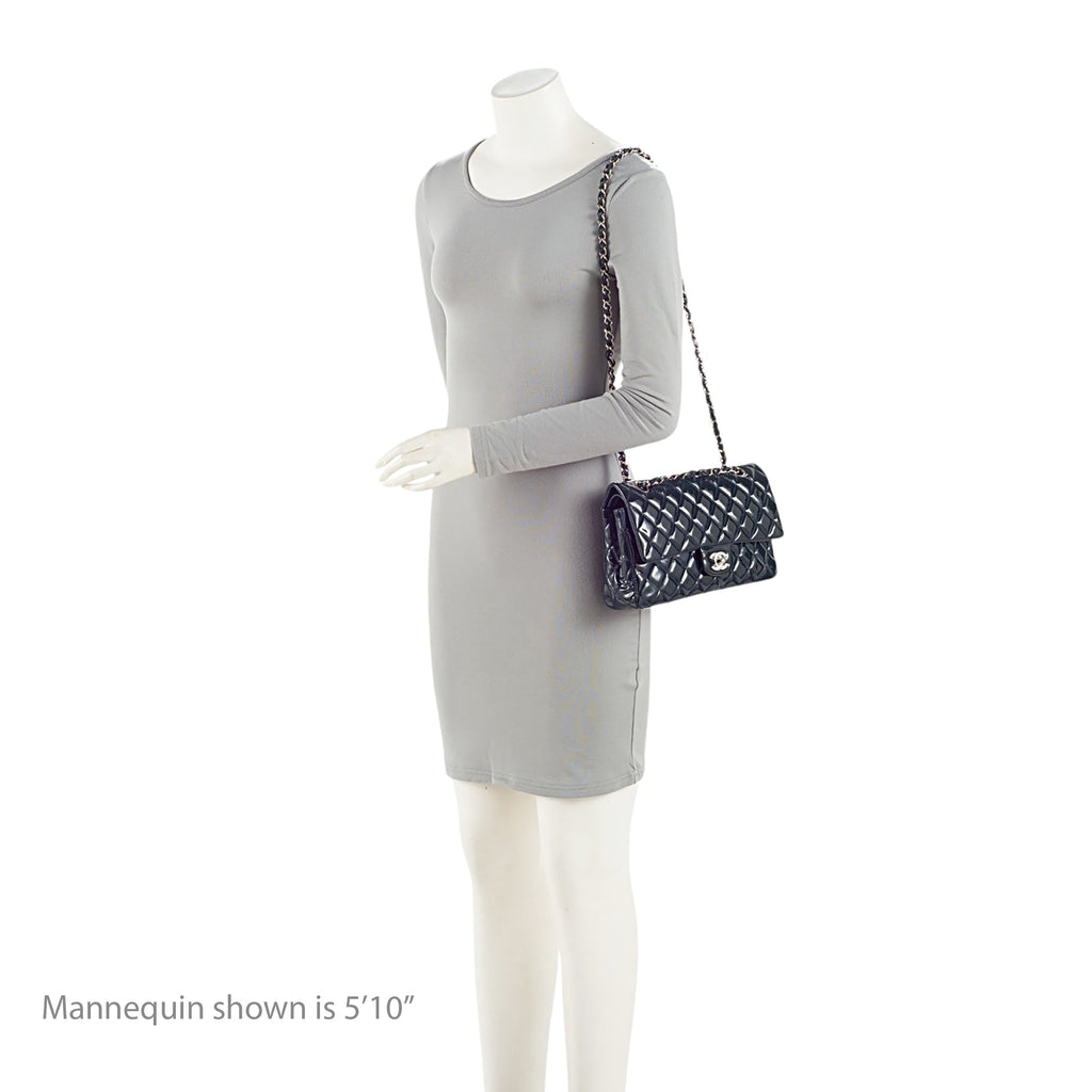 Chanel Patent Leather Classic Medium Double Flap Bag (SHF-lLuqxa)