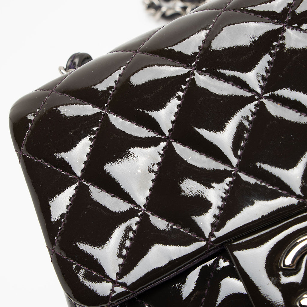 Chanel Patent Leather Classic Square Mini Flap Bag (SHF-Ejwny1)