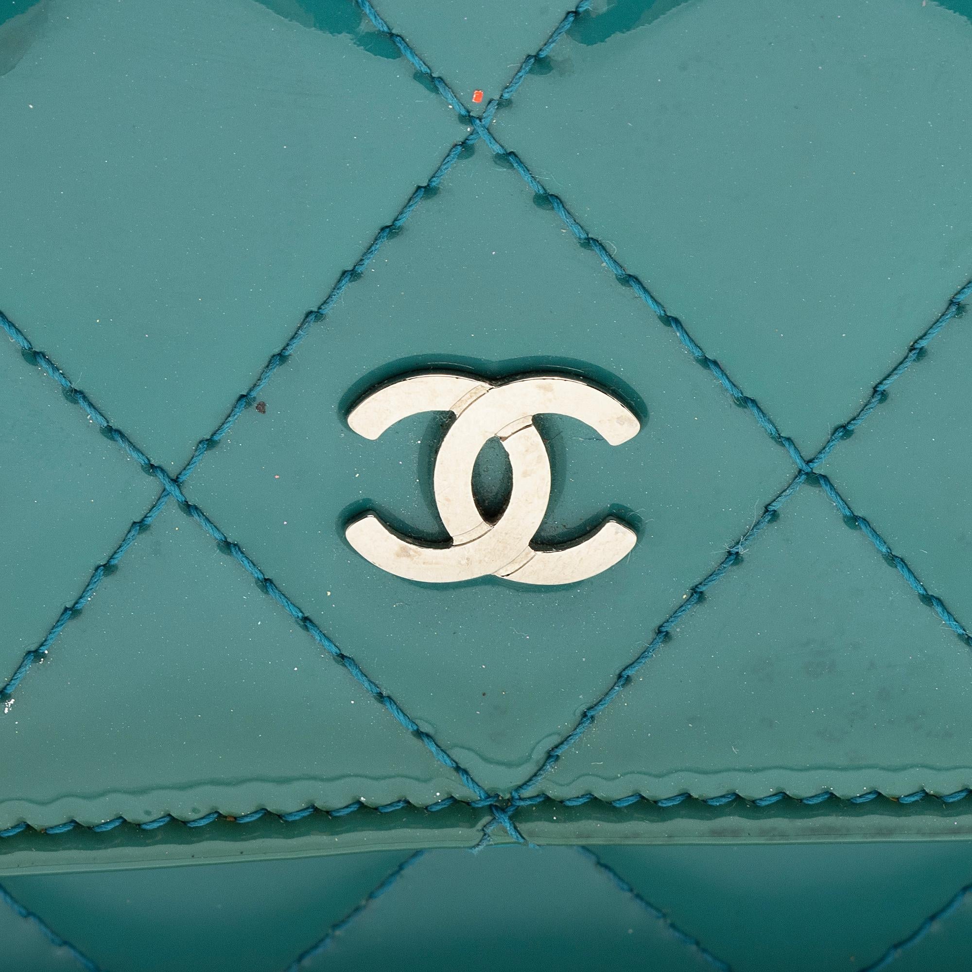 Chanel Patent Leather Classic Wallet on Chain Bag (SHF-znDTuZ)