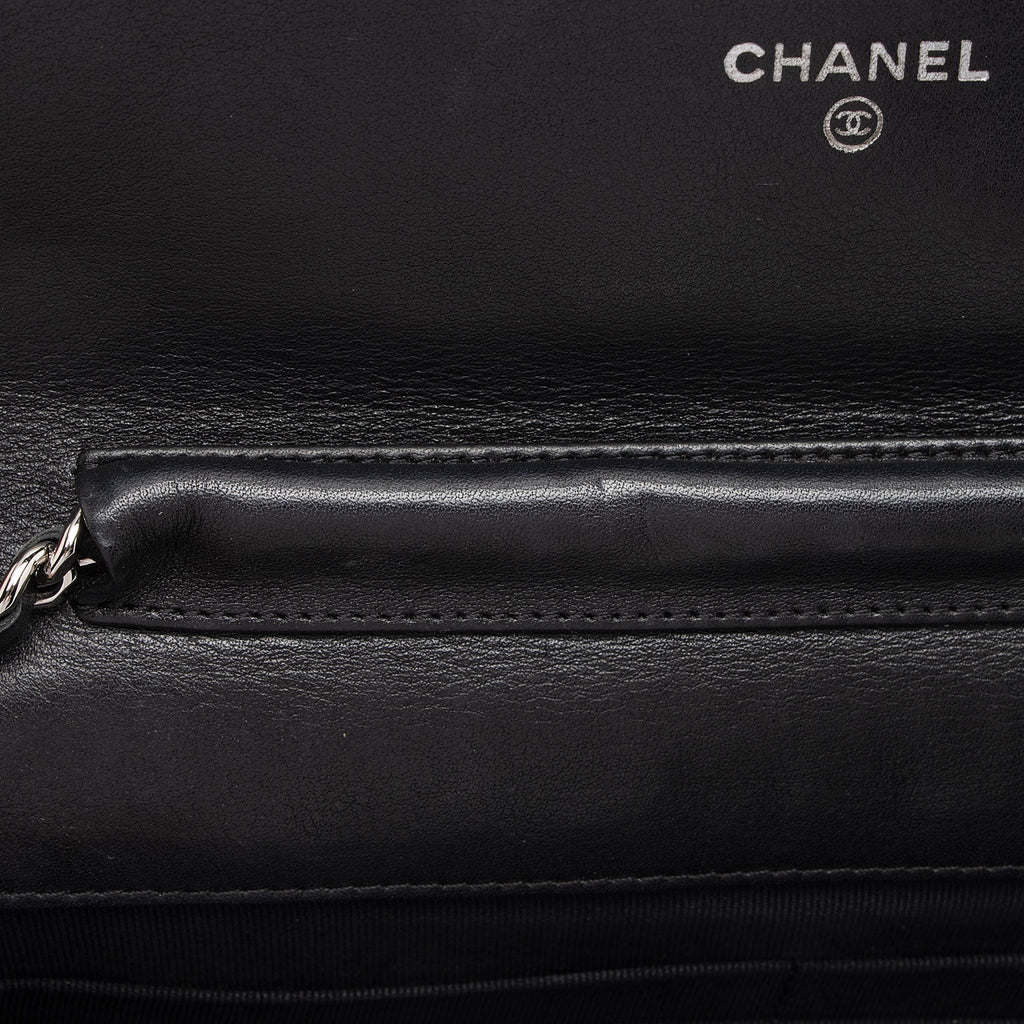 Chanel Patent Leather Classic Wallet on Chain (SHF-sMkM9h)