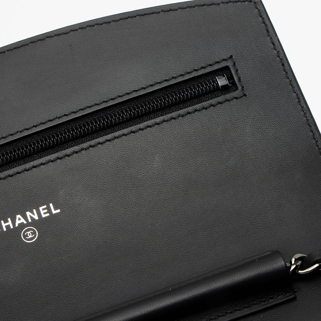 Chanel Patent Leather Classic Wallet on Chain