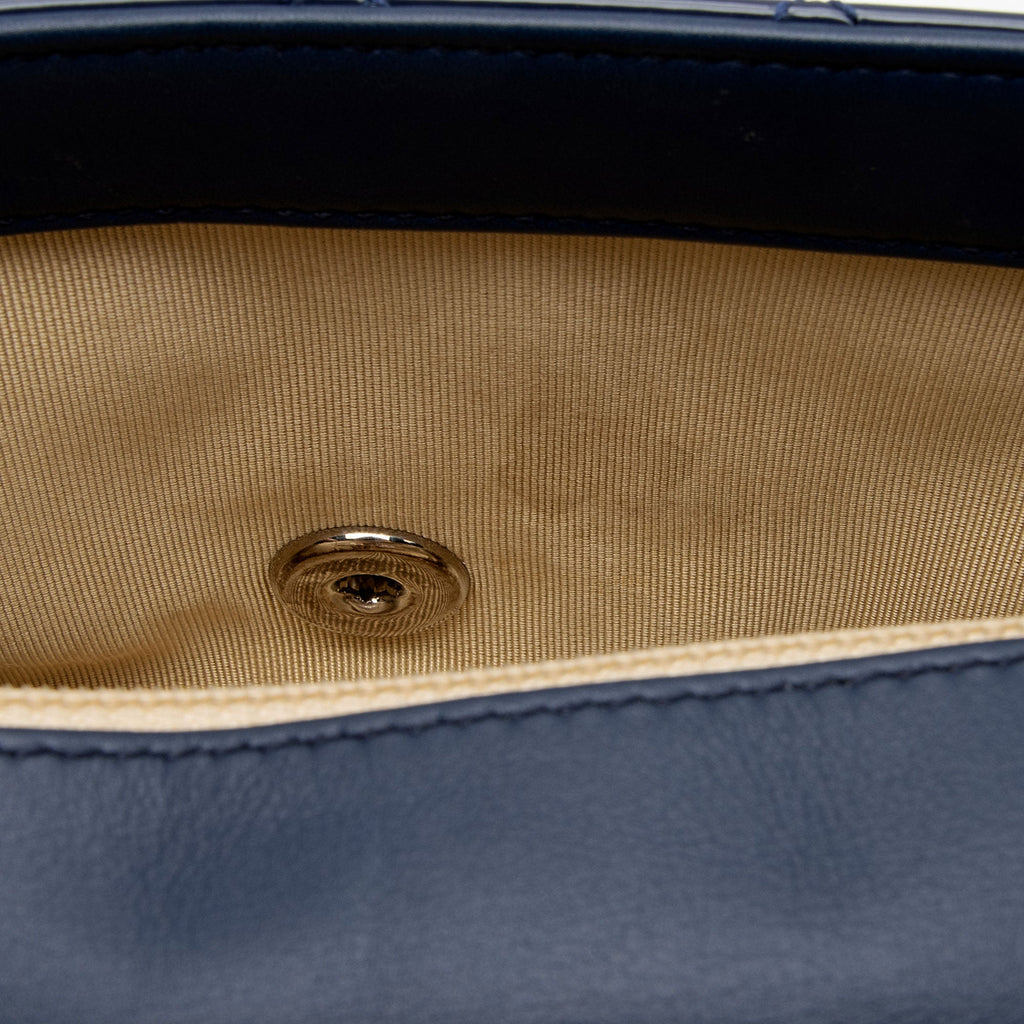 Chanel Patent Leather Coco Boy Small Flap Bag (SHF-mwPK8i)