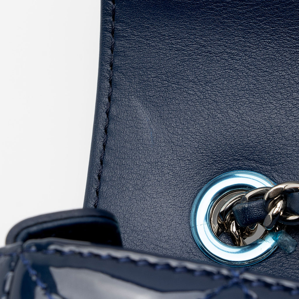 Chanel Patent Leather Coco Boy Small Flap Bag (SHF-mwPK8i)