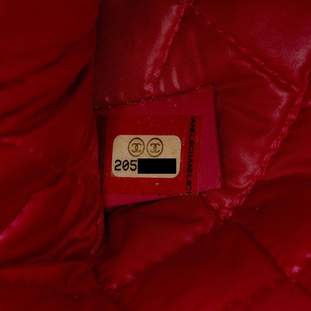 Chanel Patent Leather Medium O-Case (SHF-ZiSJ3V)