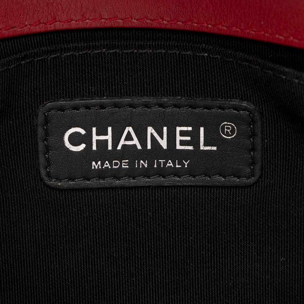 Chanel Patent Leather Plexiglass Old Medium Boy Bag