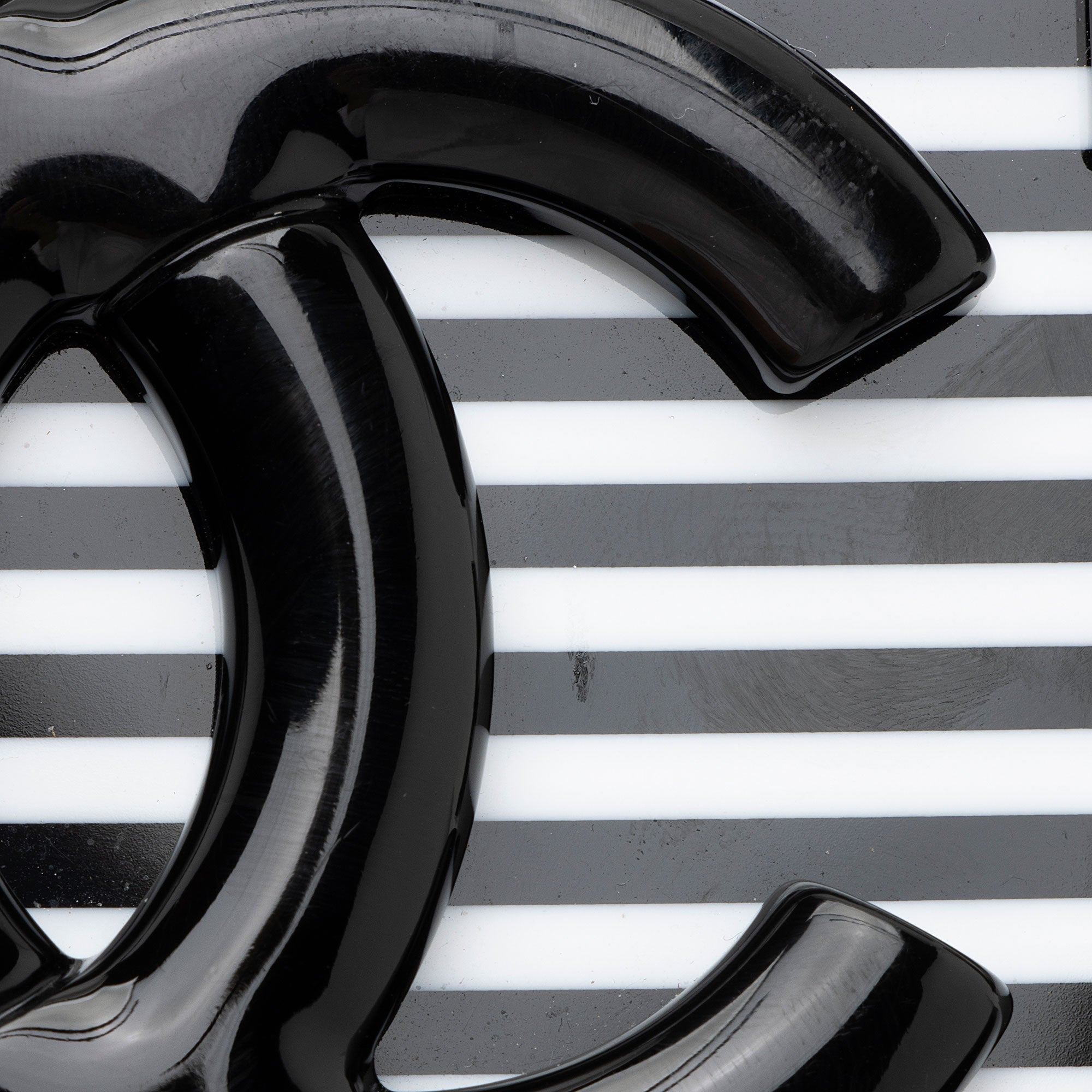 Chanel Patent Leather Striped Plexiglass Brick Boy Mini Flap Bag (SHF-0FlNDK)
