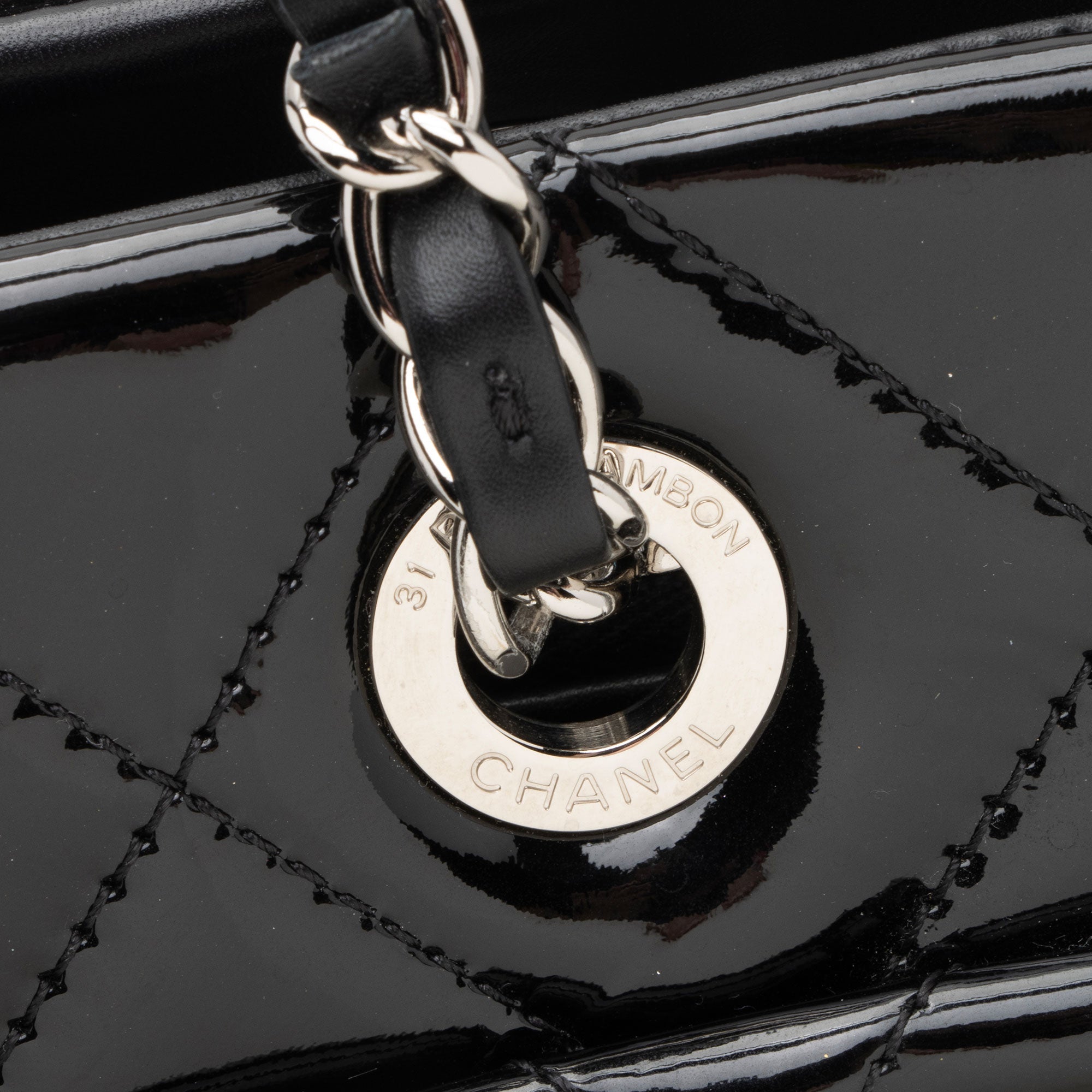 Chanel Patent Leather Timeless CC Chain Small Tote (SHF-xHTHtp)